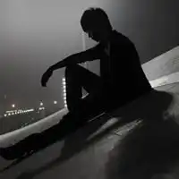 qq侧面头像女生头像身影