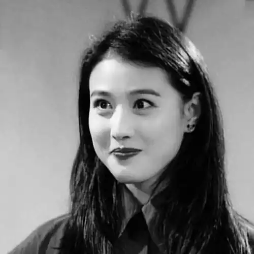 超高冷的女生头像