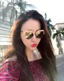娱乐圈除了张馨予还有一女星撞脸范冰冰,多几分清纯