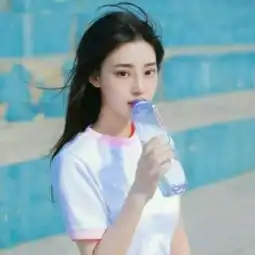 这个女孩是谁有资料吗
