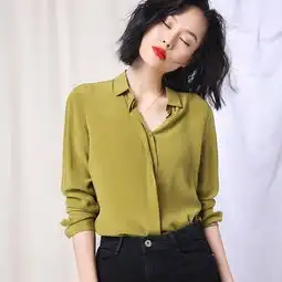 戈蔓婷女装衬衫随性穿搭,轻松凹出帅气个性范