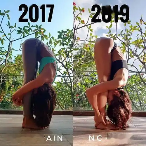 瑜伽10年,45岁的她身材状态越来越少女