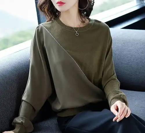 最美的几款毛衣都在这,洋气更有女人味,这样穿够美,有自信超美
