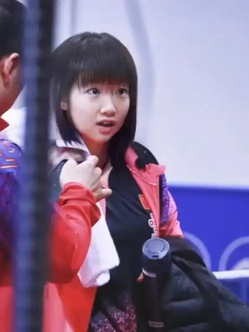 孙颖莎不剪头行不行不会影响打球教练不,会影响男队打球长发