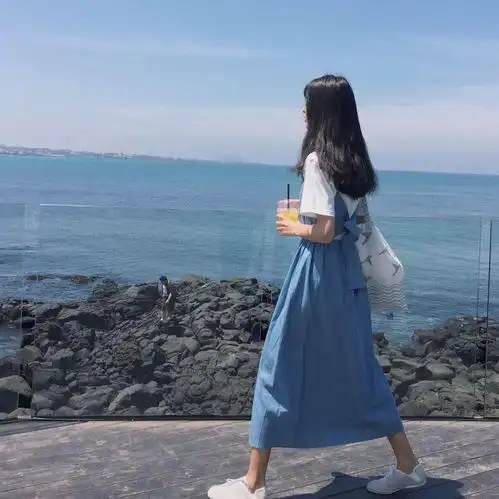 男人很爱一个女人,往往会有这样的小动作