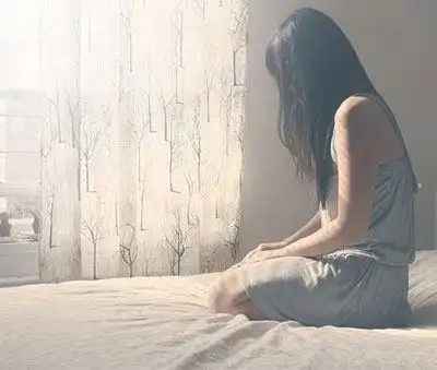 10个唯美句子,回忆像糖甜到哀伤