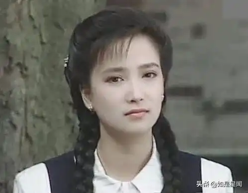 青青河边草华又琳,一个爱得坦诚,走得潇洒的清醒女人