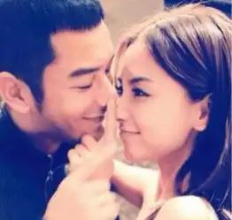 黄晓明不想看到的黑历史照原来她在日本还