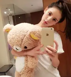 娱乐报报国民老公王思聪女友神似av女优泷泽萝拉