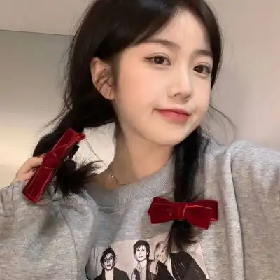 2021别致好看温柔女生头像真人我没有在浪费时间我有要等的人