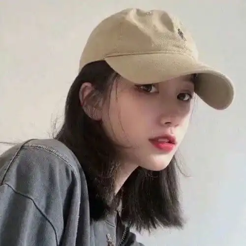 头像壁纸干净温柔,眼里有光