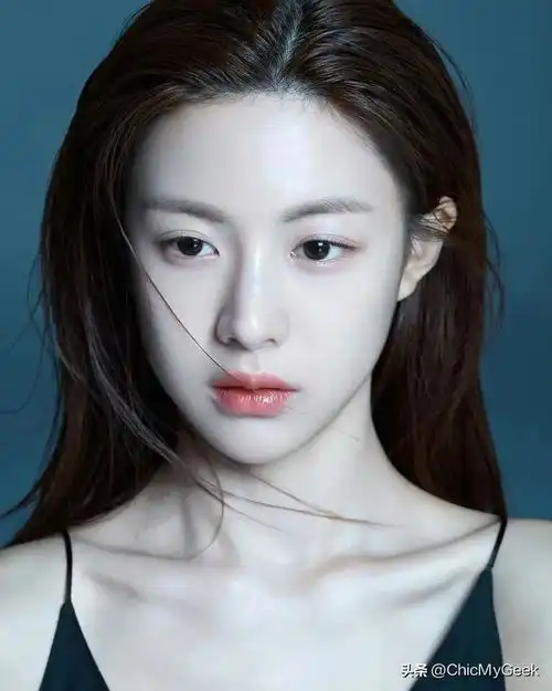 2025最美韩国女演员出炉金智媛宋慧乔都输给她
