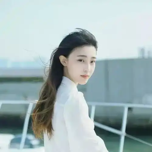 小清新头像不懂时,别乱说,懂得时,别多说
