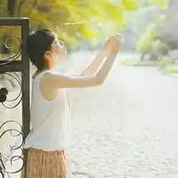 清新淡雅意境女头像清新