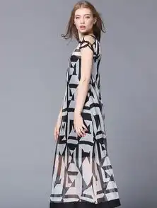 2015春夏新款欧美高端女装黑白几何图案丝质长裙打底衫一件代