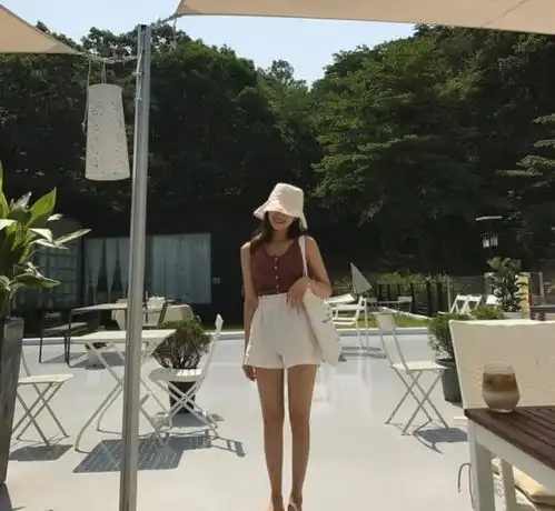 9套知性轻熟的气质搭配look,优雅又赋女人味,适合2540岁女性