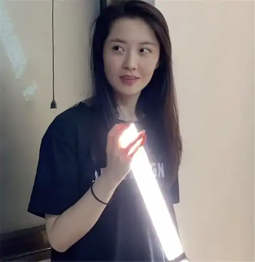 硬糖少女成员的素颜,王艺瑾真实,张艺凡可爱,看到赵粤颜值太可了