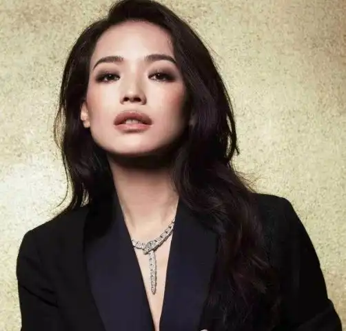 女生头像最美舒淇