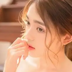 女生头像突然想起你