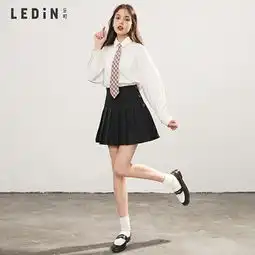 女人,你只要有这四款裙子,就可以搭配一年四季