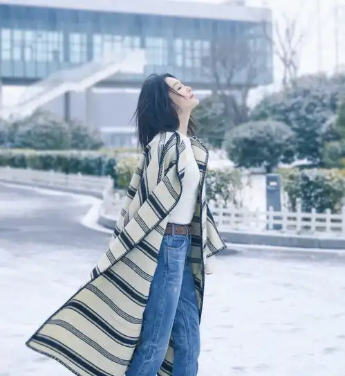 碎花头像女李沁
