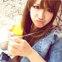 清新简单的非主流女生空间头像4