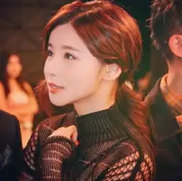 网红露真容无法直视卧蚕阿姨虫虫穆雅斓张大奕eve都是见光死