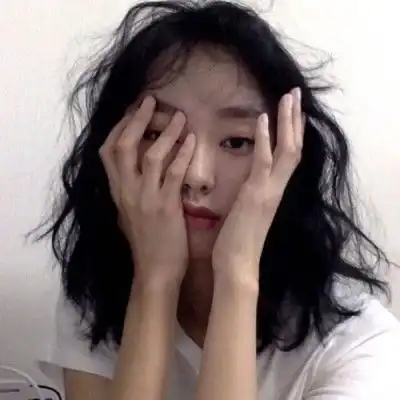 能上热搜的低谷期委屈文案