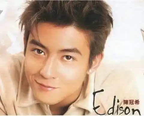 明星非主流时代的杀马特造型,各种辣眼睛还是陈冠希最帅