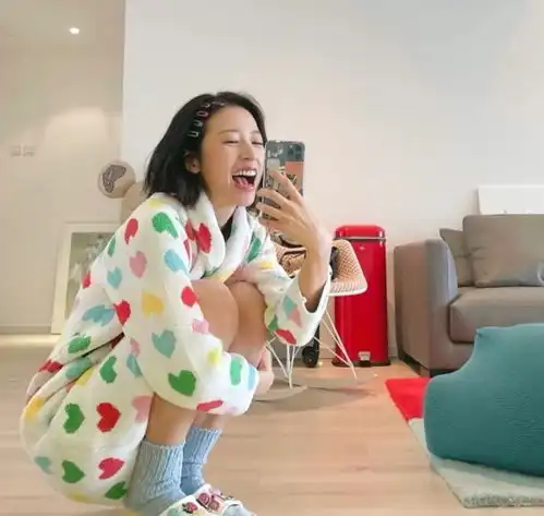 暗黑风的女生头像图片周