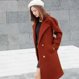 比棉袄还好看的大衣,现在上海女人都这样穿,难怪洋气有女人味