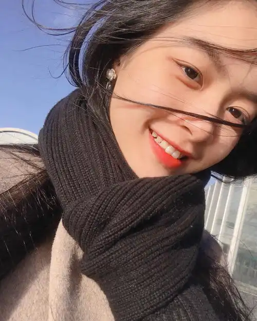 越南正妹sophie福利美图网友最美初恋女孩