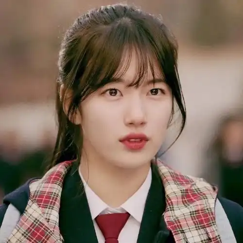 凸嘴还能这么美秀智郭碧婷怎么做到的