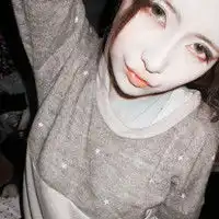 头像背影女生背包万一奥特曼打不赢小怪兽