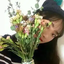小清新文艺头像真人女礼