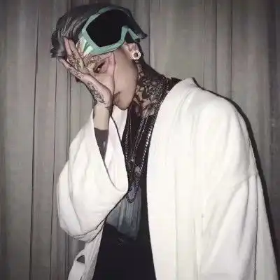 霸气纹身男生头像霸气单人,我是不喜欢纹身的人