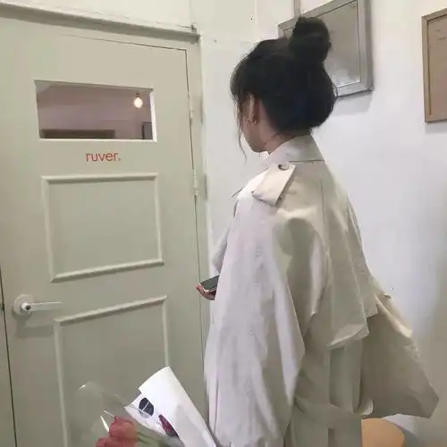 好看的真人女生头像集