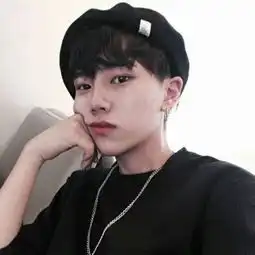 不谈感情不谈落魄杯酒下肚一醉方qq男生头像我要个性网