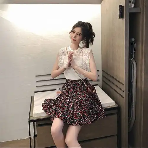 碎花半身裙女百褶裙2020新款高腰显瘦a字裙蓬蓬裙ins超火的短裙子