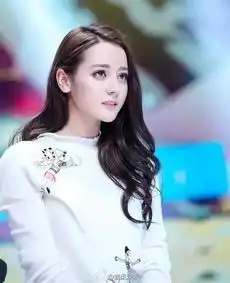 揭秘女神迪丽热巴的恋爱男友,陈伟霆还是李易峰
