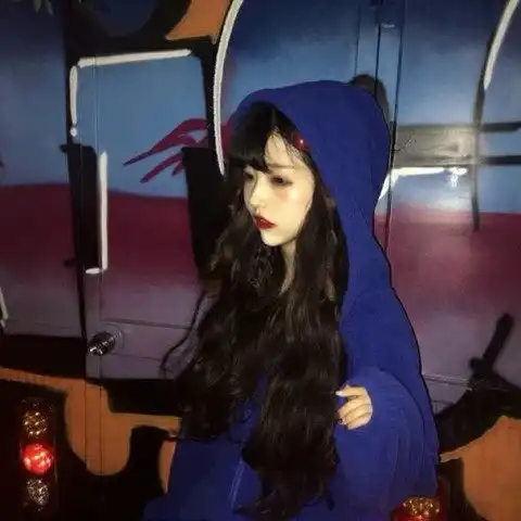 限量版高颜值女生头像你受过的伤,以后都会是你的军功章