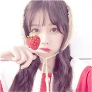 女生带贴纸的头像,梦中你的脸在眼前浮现