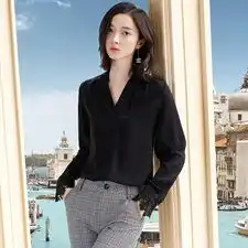 2019春装新款v领时尚简约白色丝质上衣女衬衣长袖