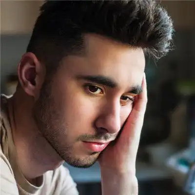 欧美侧脸霸气头像男生头像,成熟的外国男性的侧脸图片