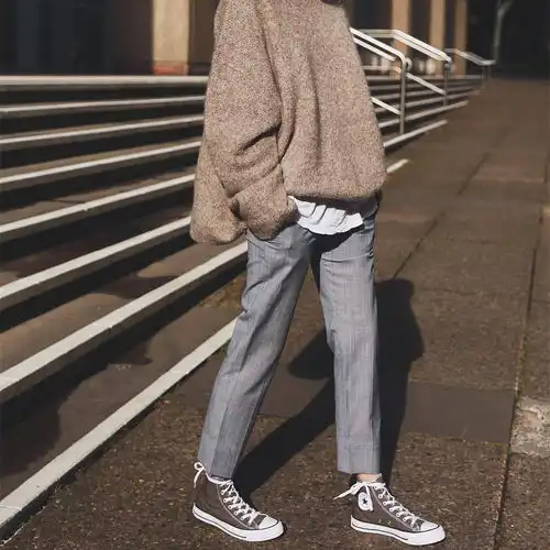 从新起之秀pvc鞋履,穿对鞋子做禁欲女神