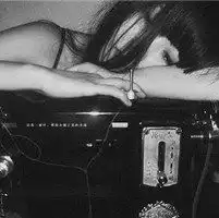 和姑娘别装纯好吗这个头像相似的女生头像