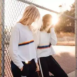 欧阳娜娜和杨幂衣柜里还有这么便宜的衣服