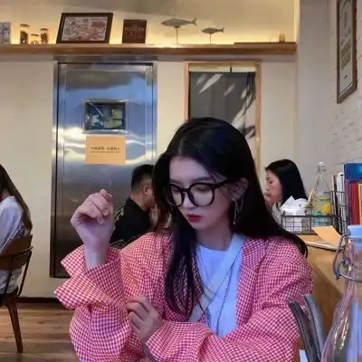 气质简单成熟多人闺蜜女生头像