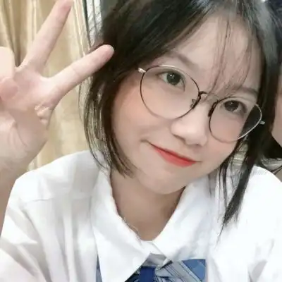 蓝天图片唯美女生头像理