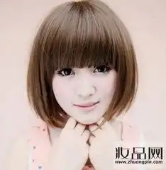 小女孩短发图片